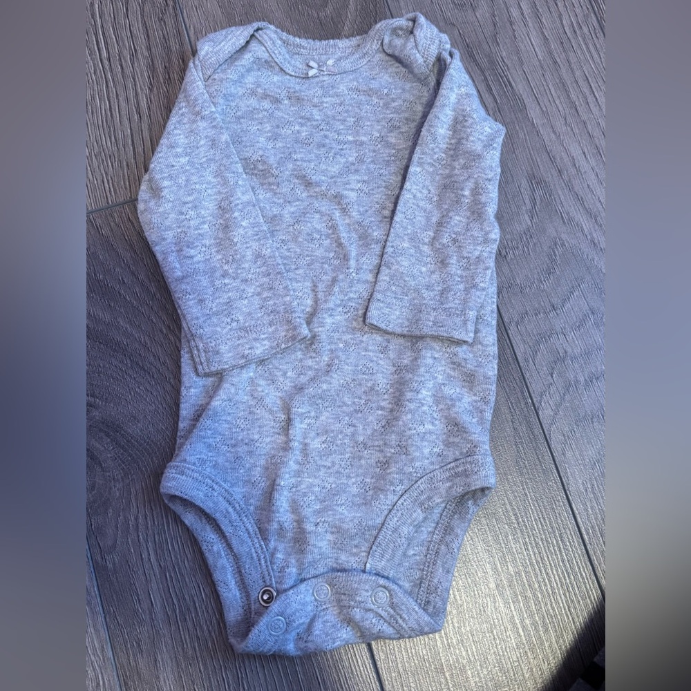 Carter's Heather Gray Long-Sleeve Baby Bodysuit